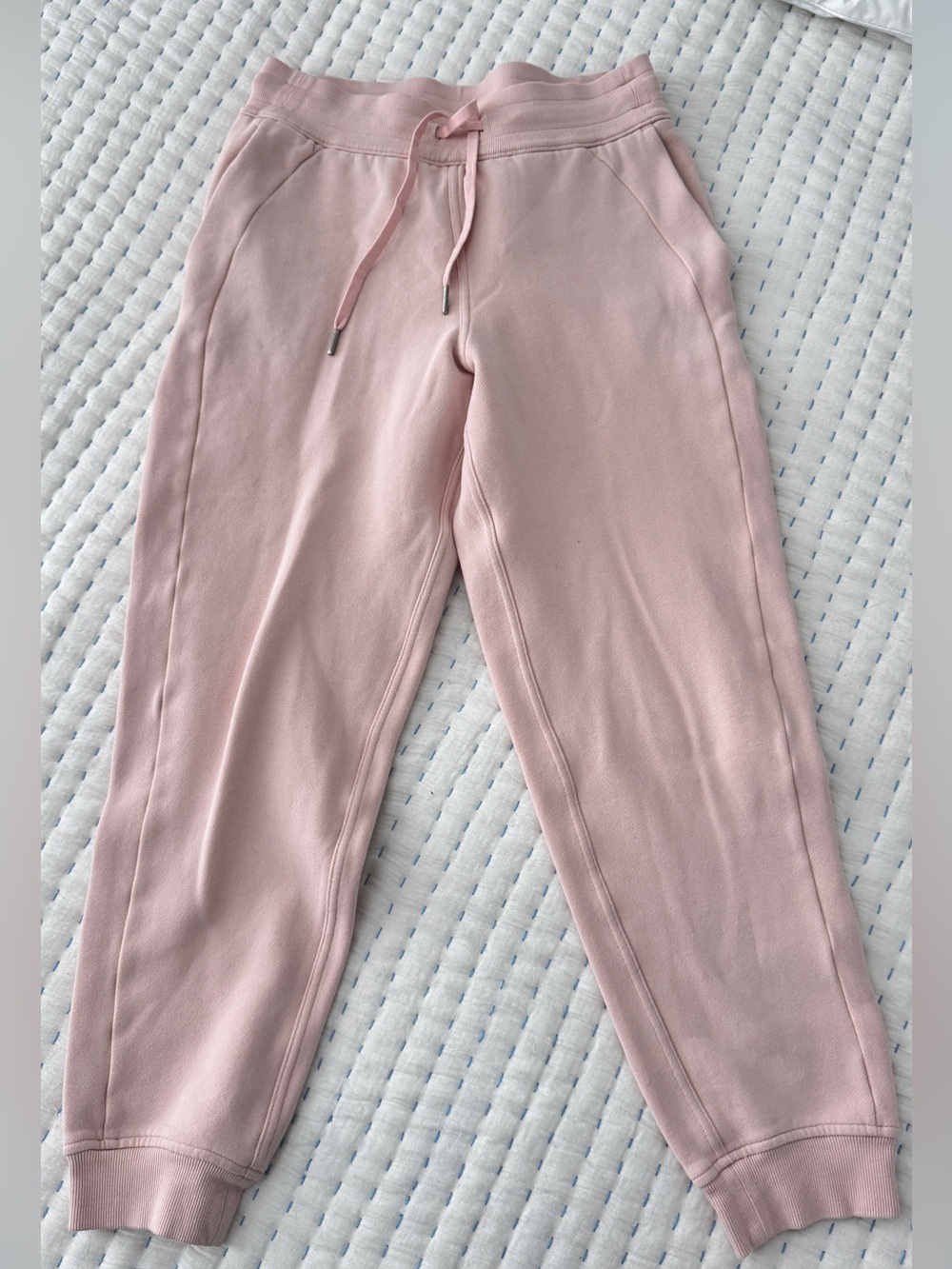 lululemon athletica womens Blush Pink capri Jogger Sweatpants